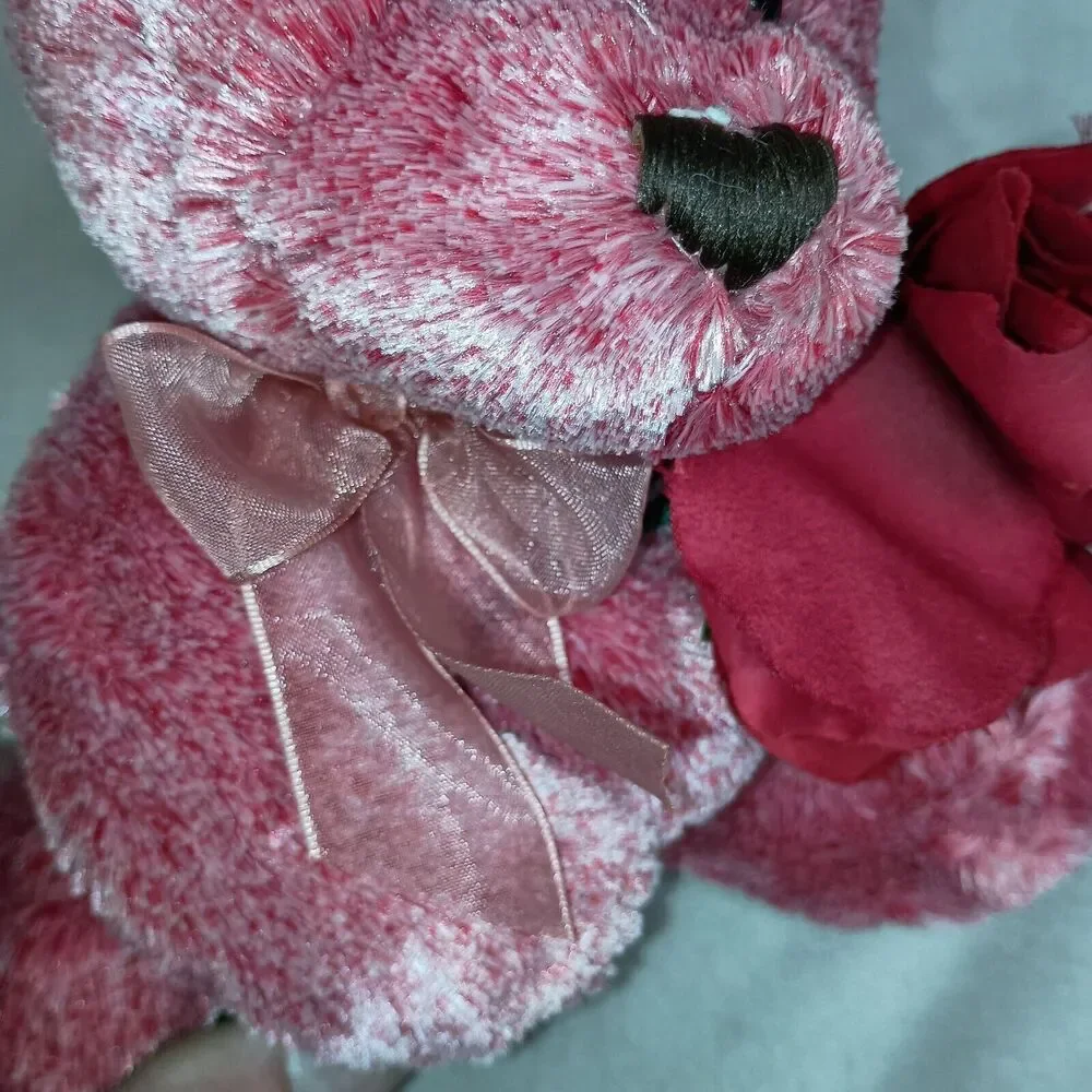 READ Dan Dee Valentines Day Gift Teddy Bear Holding Red Rose Plush 7” Present